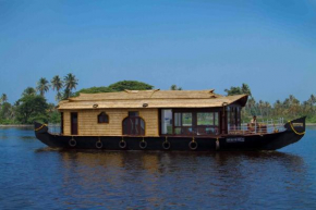 Treasure Holidays Houseboats